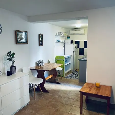 Danijela Apartment