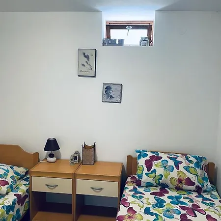 Danijela Appartamento Punat